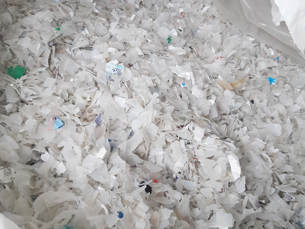 NATURAL COLOR HDPE FLAKES
